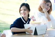 [스타포토UP]러브어스(LoveUs) 미교 맛있는 케이크 다 내가... com ≪스타저널≫ [스타포토UP]러브어스(LoveUs) 미교 맛있는 케이크 다... 
