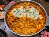 착한가격업소 현황 : HOME > 분야별정보 > 경제·기업 > 물가동향 > 착한가격업소 현황 수원 우만동/일미닭갈비파전/수원시 착한가격업소