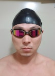 쫀쫀한 핏 완벽 수경을 바꿔야 해서 여러 상품을 살펴보다가 가장 마음에 들어서 과감하게 핑크를 주문5월 베스트리뷰 - 주식회사 수영사랑
