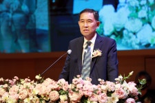 정든 삼육동 교정 떠나는 교원들 – 경영대학원