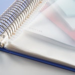 通販 - PayPayモール 交換式（差替式）クリヤーブック 30穴 A4タテ 35ポケット 背幅50mm 青（ブルー） G3803-8 ガイド