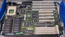 :D - Robert Bs PC builds - oogle away freely :) - OLD Hardware... :D - Robert Bs PC builds - oogle away freely :) - OLD... 