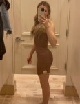 I’m a gym girl - I look flat until I turn to the side, my hip dips play tricks with people | The Sun I’m a gym girl - Im... 