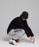 THEBOUNCE 크림소다랩 올드 씨엘 조거 트레이닝 팬츠 그레이 - THEBOUNCE (더바운스)