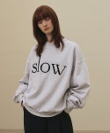 THEBOUNCE 슬로우 레코드 하우스 슬로우 패치 스웻셔츠 (White) - THEBOUNCE (더바운스)