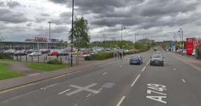 Car smash near Rutherglen Tesco locks down Dalmarnock Road as emergency services race to scene | The Scottish Sun Car smash near... 