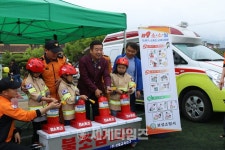 [세계로컬핫뉴스]보성군 벌교초등학교, 어린이날 큰잔치 소방체험
