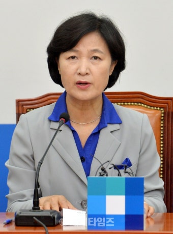 추미애 더불어민주당 대표, 안경환 논란에 침묵···＂당 대표자는 공식석상 외 얘기 안해＂