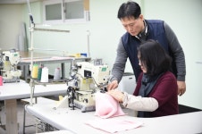 [세계로컬핫뉴스]중랑구, 패션봉제전문가 교육 과정 운영“교육도 받고 일자리도 얻고”