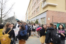 멀리서 온 친구들아 만나서 반가워!