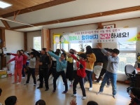 [세계로컬핫뉴스] 장동초 어린이, 도장동 경로당 찾아 봉사활동