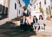 젊은이들의 특권, 설레임 가득 배낭여행을 떠나는 청춘들에게...