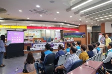 [세계로컬핫뉴스] 무주군, 전 군민의 치매파트너 도전! 무주우체국 치매극복 선도단체로 선정