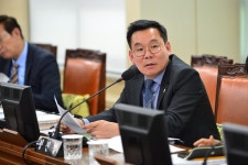 서울교통공사, 지하철 환기구 위치와 형태 변경 추진...미세먼지로 인한 인체 위해 최소화