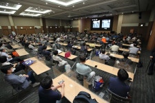 [세계로컬핫뉴스] 코로나 상황 뚫고 ‘2021 메디엑스포 코리아’ 성황리 폐막