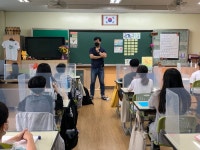 하중초등학교, 6학년 김남중 작가와의 만남 실시