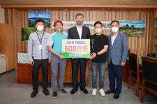 진안군, 2022년 상반기 친절위생업소 2개소 시상식 가져 ′백제회관·연꽃두부′ 수상!