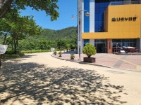 정동고등학교, 동구 봉무공원에 분재 30개 기증