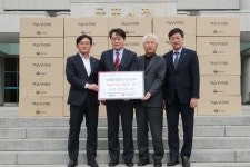농협중앙회군포시지부 사랑의 학습꾸러미 300개 기탁