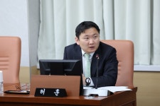 시민안전과 도시미관 해치는 정당현수막 난립 문제 손본다! 허훈 서울시의원 조례 개정안 발의
