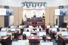 화성시의회, 견학 및 의회체험 교실 실시