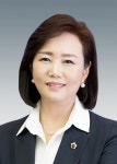 경기도의회 정윤경 도의원, 아이 돌봄과 청소년 관련 조례안 2건 대표 발의, 아동‧청소년의 돌봄 지원 앞장서다.