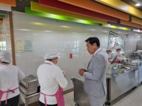 이은주 의원, 전국 최대 규모 다산한강초등학교 급식시설 등 현장 방문 이은주 의원, 전국 최대 규모 다산한강초등학교   급식시설 등 현장 방문