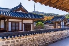 서울 남산골한옥마을·운현궁, MZ세대 발길 잡는 ‘핫플’로 재탄생... 서울 남산골한옥마을·운현궁,  MZ세대 발길 잡는 ‘핫플’로 재탄생... 