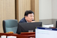 이병길 경기도의원, 결산심사에서 경기도주식회사 문제 질타