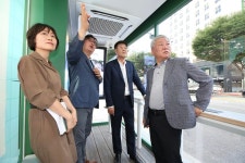 종로구 “땡볕 대신 시원한 스마트쉼터”… 2개소 운영 시작