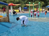 철저한 주기적 관리가 아이들에게 안전한 물놀이를 선사합니다! 철저한 주기적 관리가  아이들에게 안전한 물놀이를 선사합니다!