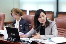 이효원 서울시의원,“AI 교과서 도입 대비 학교 현장 불안감 해소 위한 선제적인 대응해야”