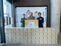 평택시보훈협의회장, 평택행복나눔본부에 라텍스 장갑 기부