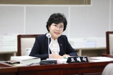 수원시의회 오혜숙 의원, “수원시 관광을 위한 관광안내소 활성화 촉구” 수원시의회 오혜숙 의원,  “수원시 관광을 위한 관광안내소 활성화... 