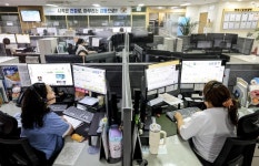 조승문 화성특례시 제2부시장, 소비쿠폰 상담 콜센터 찾아...“최일선 상담직원 격려”
