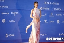 분홍빛드레스의 ′하영′