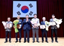 파주시, 2026년 지방세 성실납세자 선정 표창장 수여