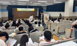 화봉초등학교, 전교생 대상 ‘IB 톡톡! 생각나라 퀴즈쇼’ 개최