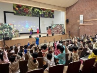 “완도에 아기돼지 삼형제가 왔어요”