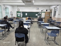 서울 초·중·고 150개 교실에 태극기 미게양·· 김형재 시의원, 광복 80주년 맞아 전면 시정 주문 서울 초·중·고 150개 교실에 태극기 미게양... 