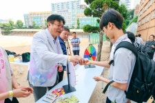 인천동부교육지원청, 만수북중학교 학부모·학생 연합 등굣길... 인천동부교육지원청,  만수북중학교 학부모·학생 연합 등굣길 학교폭력예방... 
