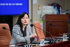 학생 마음 건강 전문적·지속적으로 치유한다 …이효원 서울시의원 개정 조례안 통과