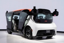 General Motors is scaling back its Google-rivaling AI product - TheStreet General Motors is scaling back its Google-rivaling AI... 