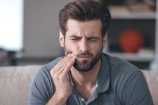 This is the easy way you can get rid of a toothache... without painkillers | The Sun This is the easy way you can get rid of a... 