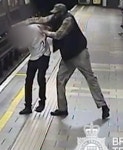 Terrifying moment Tube pusher punches man in his 50s before shoving him onto London Underground tracks at Stockwell | The Irish... 
