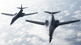 Joe Biden sends B-1 bombers to Russian doorstep in powerful... sends B-1 bombers to Russian doorstep in powerful message to Putin... 