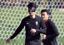 Son Heung-min makes shock recovery from fractured eye socket and fit for South Koreas World Cup clash with Uruguay | The Sun Son... 