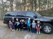 I’m a mum-of-10 and have 7 under 7 - people look at me like I need help but having one kid is just as hard as having 10 | The... 