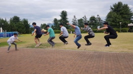 by 유니티테크놀로지스코리아 유한회사 | 더팀스 Life at Unity #1... UP시킨 2019년 플레이샵! by 유니티테크놀로지스코리아 유한회사