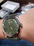 995에 딱 어울리는 올리버 그린 스웨이드 스트랩입니다 - Panerai - TIMEFORUM